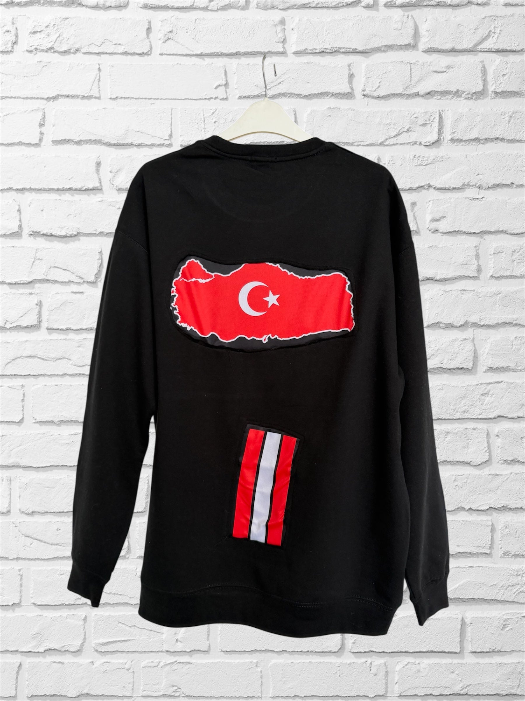'Turkiye ' sweater